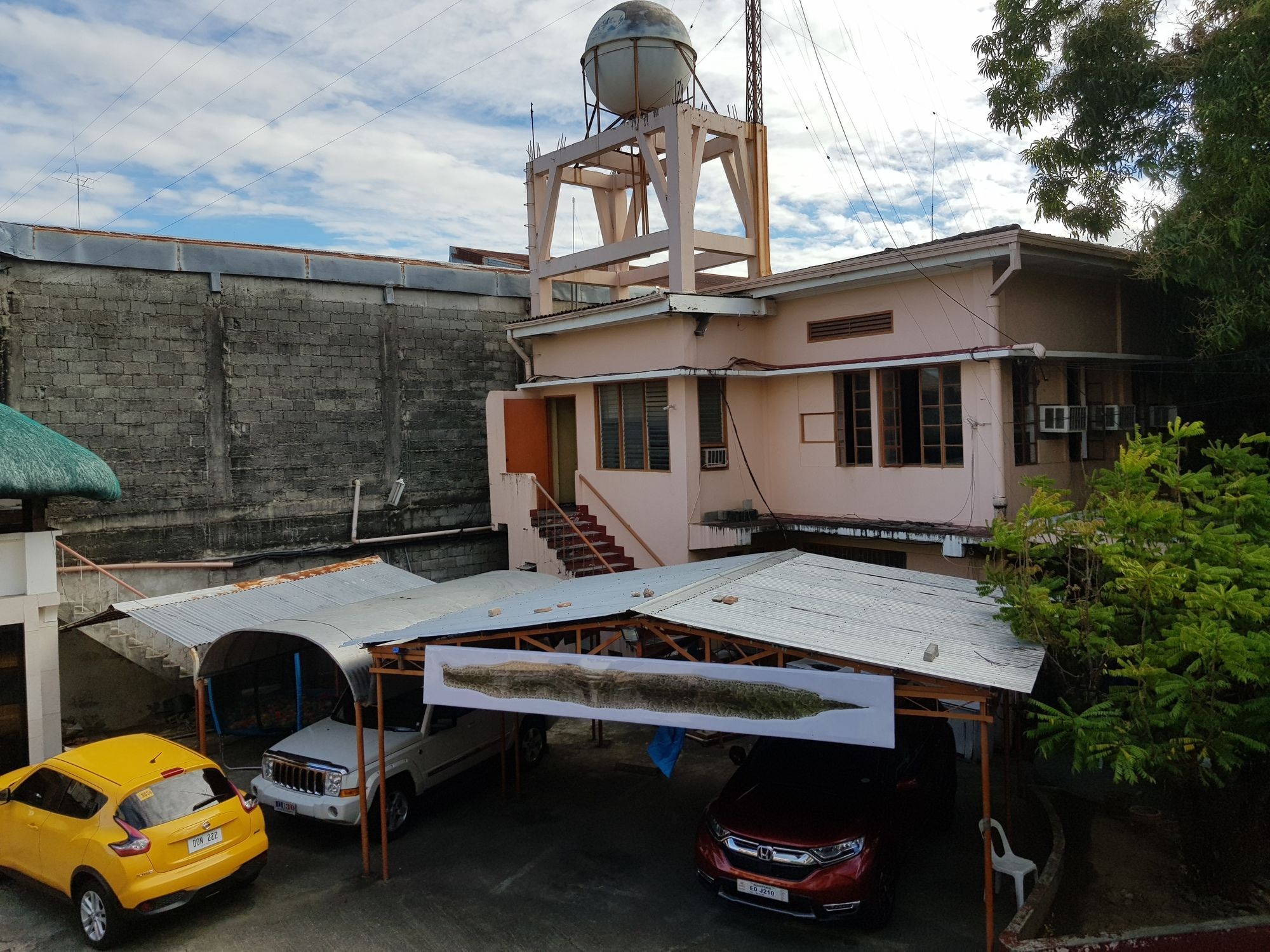 Texicano Hotel Main Laoag Exterior foto